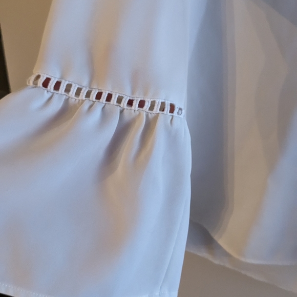 White Midlength flare sleeve Calvin Klein blouse - Picture 2 of 6